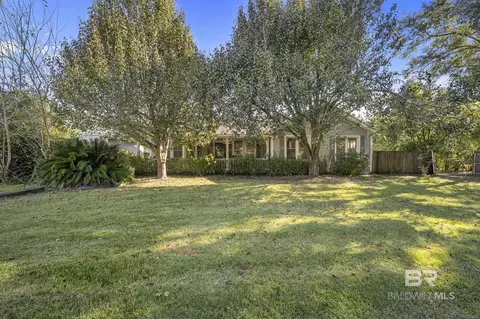19300 Greeno Rd, Fairhope, AL 36532