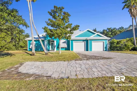 32345 Sandpiper Dr, Orange Beach, AL 36561