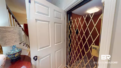 2404 Spring Hill Ave #115, Mobile, AL 36607 photo 13