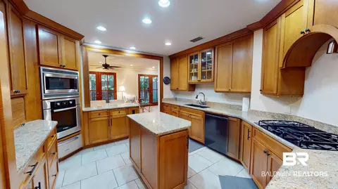 2404 Spring Hill Ave #115, Mobile, AL 36607 photo 6