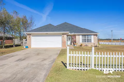 13329 Moriah Dr, Summerdale, AL 36580