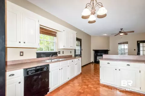 152 Ideal Ave, Mobile, AL 36608 photo 12