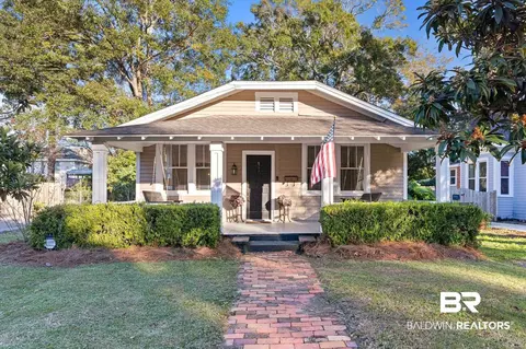 7 Rickarby Pl, Mobile, AL 36606