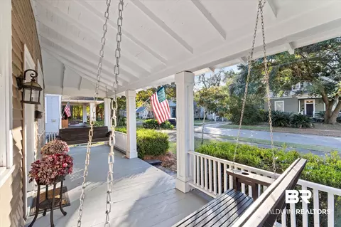 7 Rickarby Pl, Mobile, AL 36606 photo 2