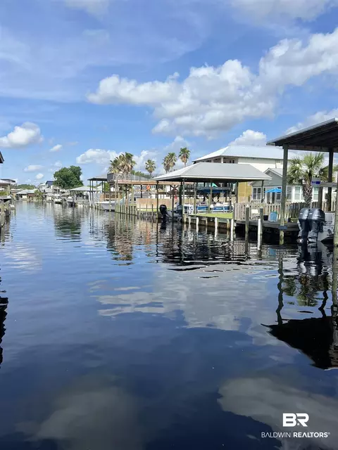 26357 Carondelette Dr, Orange Beach, AL 36561