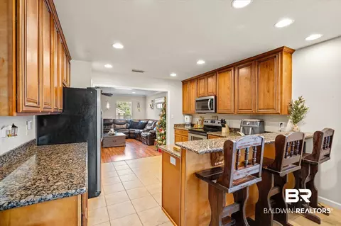 2855 E Rebecca Dr, Mobile, AL 36618 photo 6