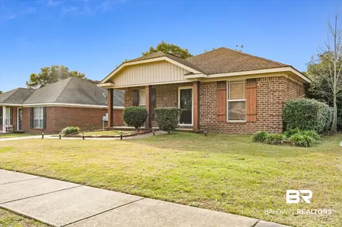 2855 E Rebecca Dr, Mobile, AL 36618 photo 2