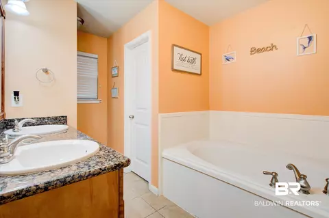 2855 E Rebecca Dr, Mobile, AL 36618 photo 13