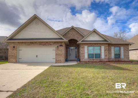 323 Stave Mill Dr, Fairhope, AL 36532