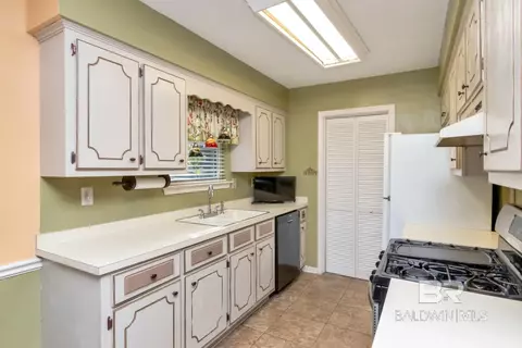 9360 Burnt Tree Dr, Mobile, AL 36695 photo 9