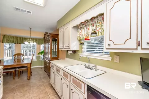 9360 Burnt Tree Dr, Mobile, AL 36695 photo 11