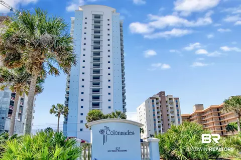 527 E Beach Blvd #401, Gulf Shores, AL 36542