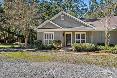 9916 Windmill Rd #6, Fairhope, AL 36532