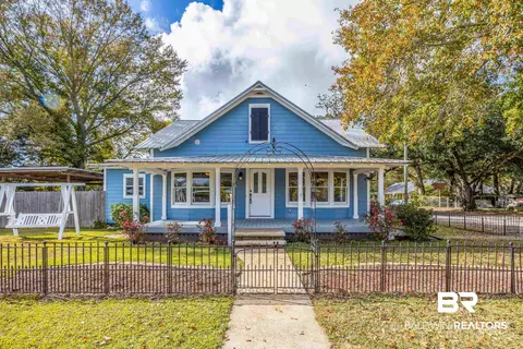 507 N Cedar St, Foley, AL 36535