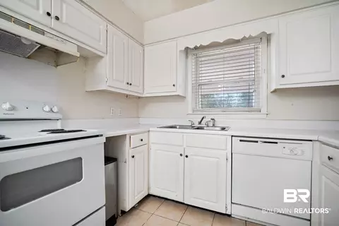 816 E Montfort Rd, Mobile, AL 36608 photo 7