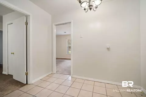 816 E Montfort Rd, Mobile, AL 36608 photo 9