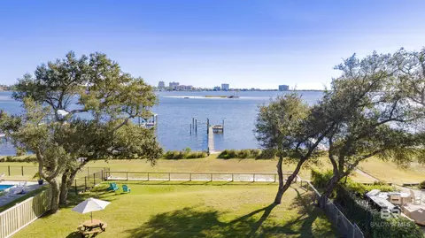 14553 Innerarity Point Rd, Pensacola, FL 32507