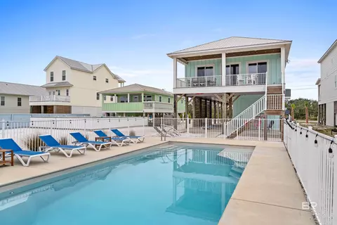 1317 W Lagoon Ave, Gulf Shores, AL 36542