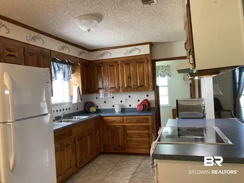 6151 Meadows Rd, Walnut Hill, FL 32568 photo 10