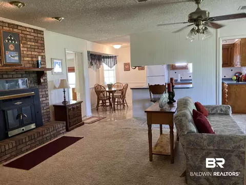 6151 Meadows Rd, Walnut Hill, FL 32568 photo 7