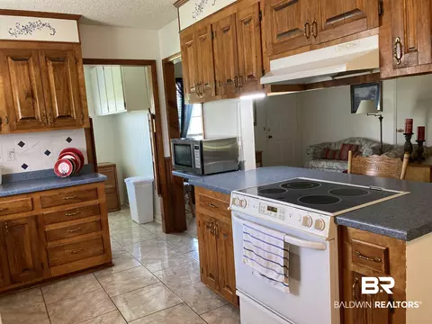 6151 Meadows Rd, Walnut Hill, FL 32568 photo 13