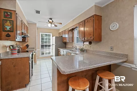 2875 Brookside Dr, Mobile, AL 36693 photo 9