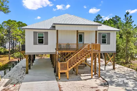 736 Gulf Way Dr, Gulf Shores, AL 36542