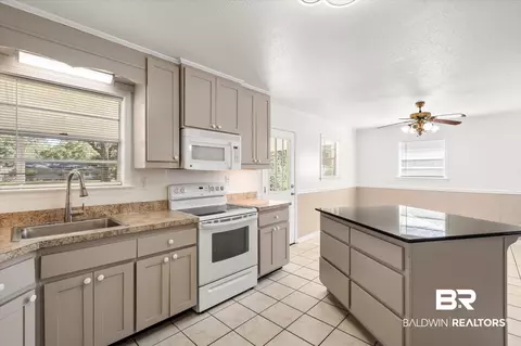 4375 Champlain Ave, Mobile, AL 36619 photo 5