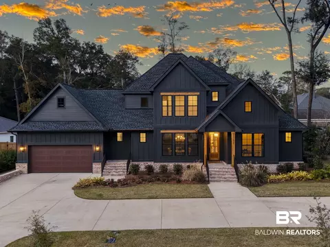 610 Hermitage Ct, Fairhope, AL 36532