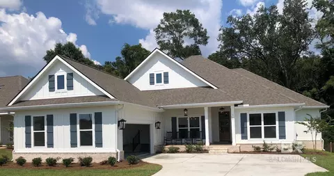 365 Garrison Blvd, Fairhope, AL 36532