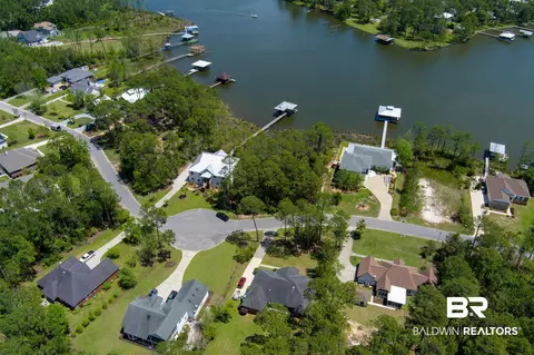8945 Bay Point Dr, Elberta, AL 36530 photo 11