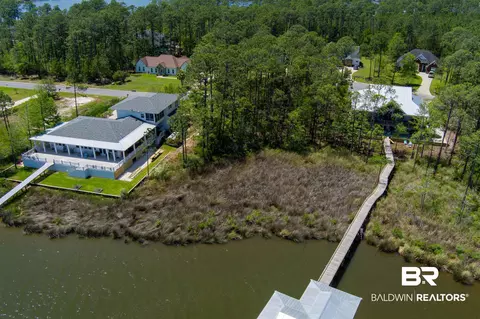 8945 Bay Point Dr, Elberta, AL 36530 photo 4
