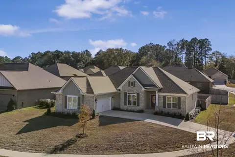 157 Ornate Ave, Fairhope, AL 36532