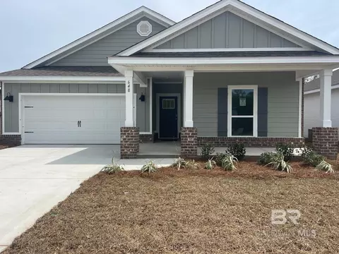 648 Overland Dr, Fairhope, AL 36532