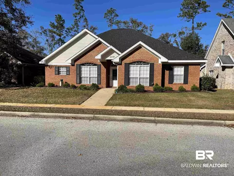 109 Savannah Cir, Foley, AL 36535