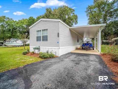 9380 Seabright Ave, Elberta, AL 36530 photo 4
