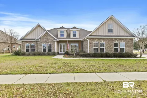 9796 Evanston St, Daphne, AL 36526