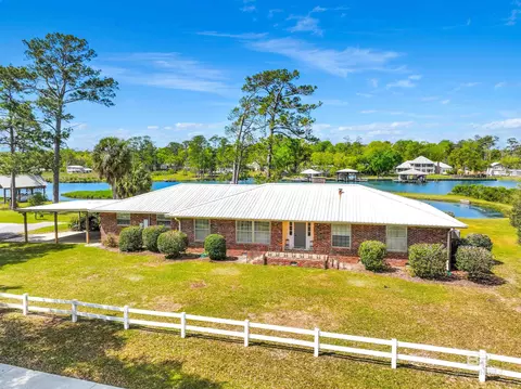 18671 Pine Acres Rd, Gulf Shores, AL 36542