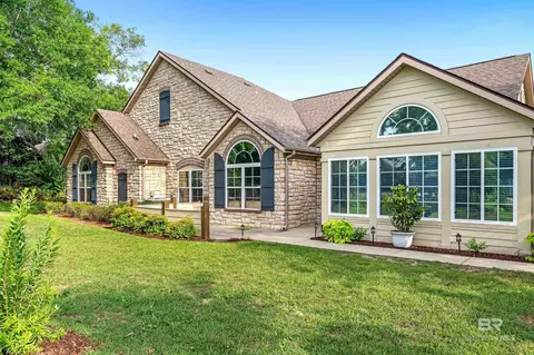 102 Holmes Ave #102, Foley, AL 36535