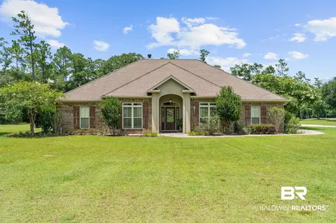 26053 Chatelaine Rd, Elberta, AL 36530
