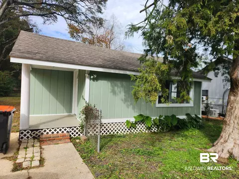 205 Clay St, Bay Minette, AL 36507