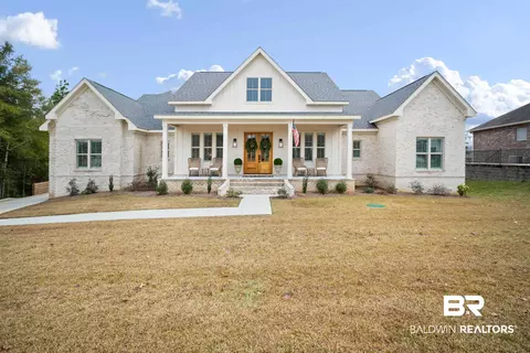 2165 E Turtle Creek Ln, Mobile, AL 36695