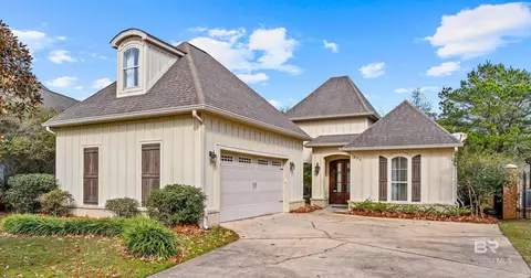 677 Norman Ln, Fairhope, AL 36532
