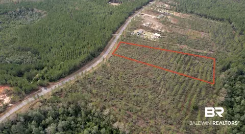 26857 Linholm Rd, Robertsdale, AL 36567