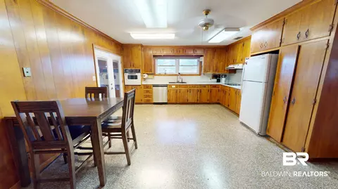 3904 S Ashley Dr, Mobile, AL 36608 photo 8
