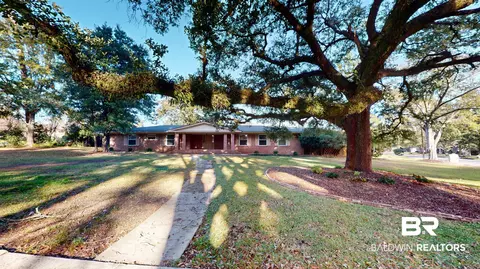3904 S Ashley Dr, Mobile, AL 36608