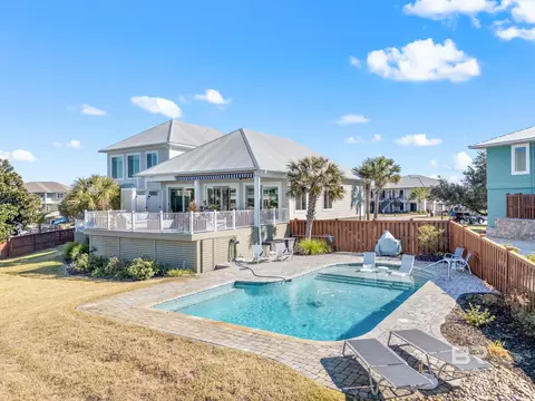 11707 Chanticleer Ct, Pensacola, FL 32507