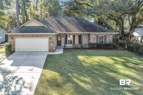 113 Wildwood Dr, Daphne, AL 36526