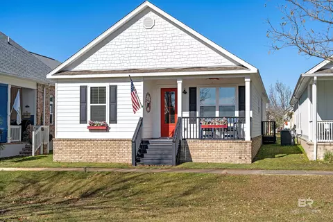 1018 Snapdragon Ln, Foley, AL 36535