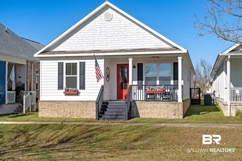 1018 Snapdragon Ln, Foley, AL 36535